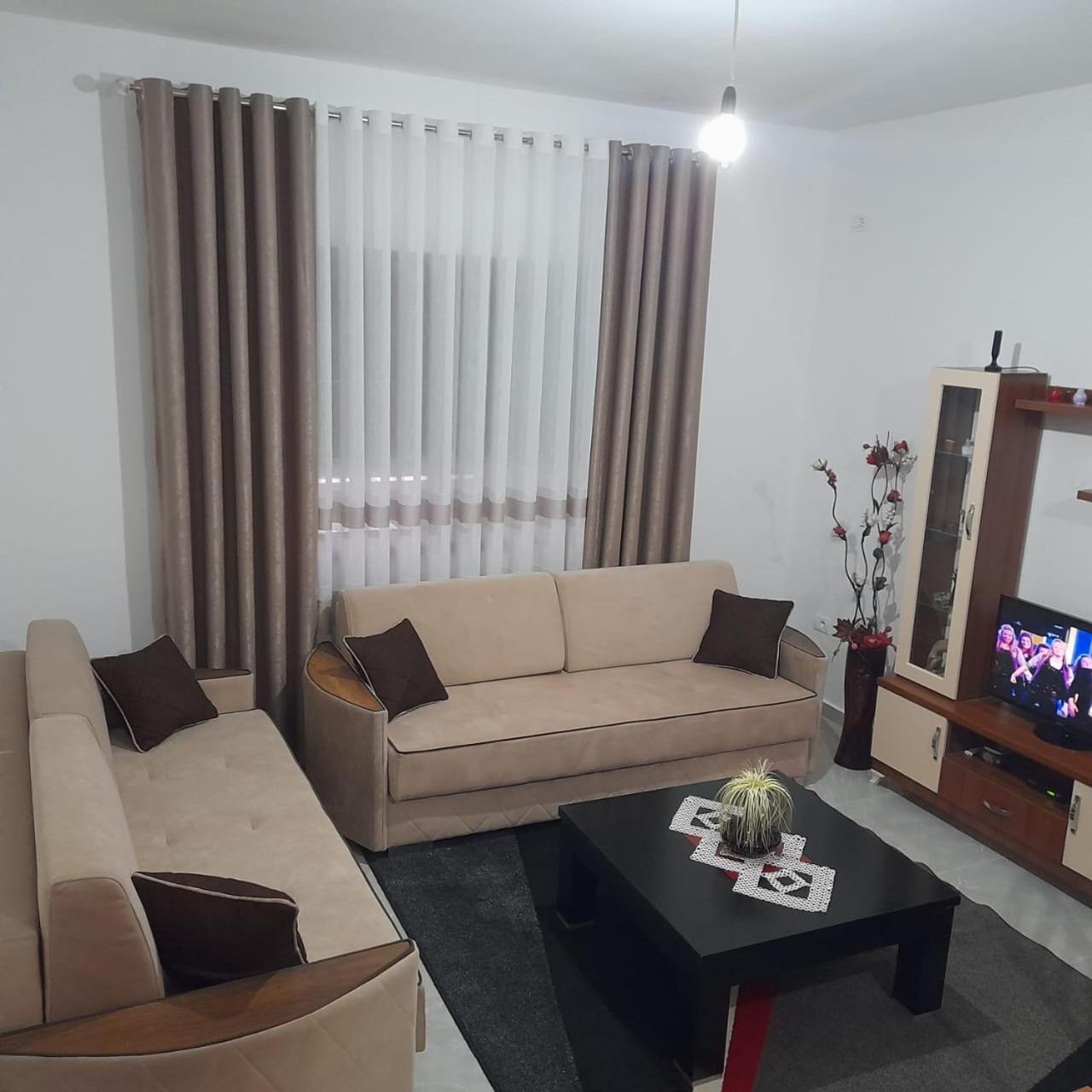 Villa Besart Berat Esterno foto